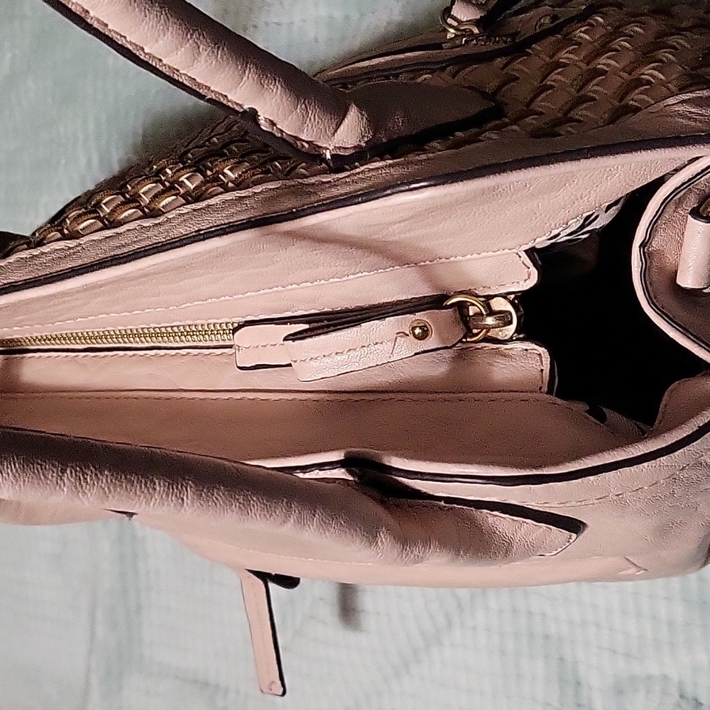 Purse - Picture 11 of 13